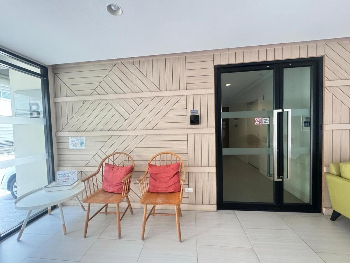 Unio Sukhumvit 72 Boutique Condo Ban Khlong Samrong Exterior photo